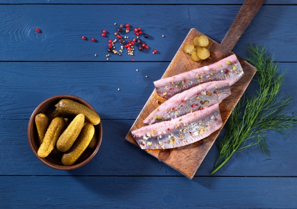 Emder Matjesfilets in klarem Gurke-Dill Aufguss 1000g Schale