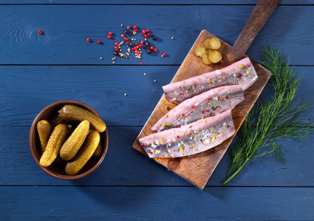 Emder Matjesfilets in klarem Gurke-Dill Aufguss 1000g Schale